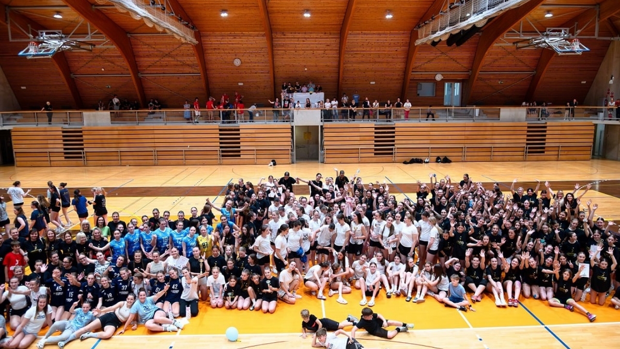 Tristo pedeset sportašica na 19. izdanju Međunarodnog odbojkaškog turnira povodom Dana Grada Umaga
