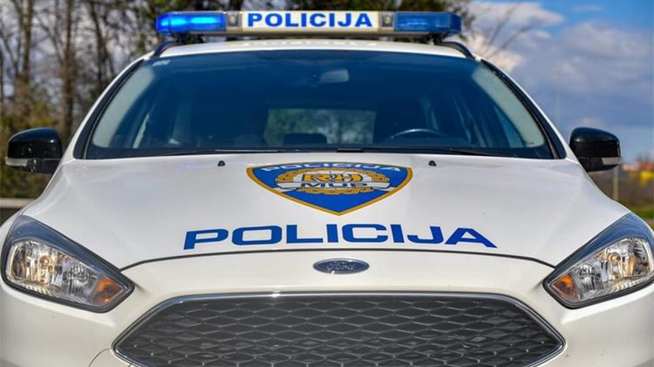 Ugrožavao sigurnost cestovnog prometa pod utjecajem alkohola i bez položenog vozačkog ispita