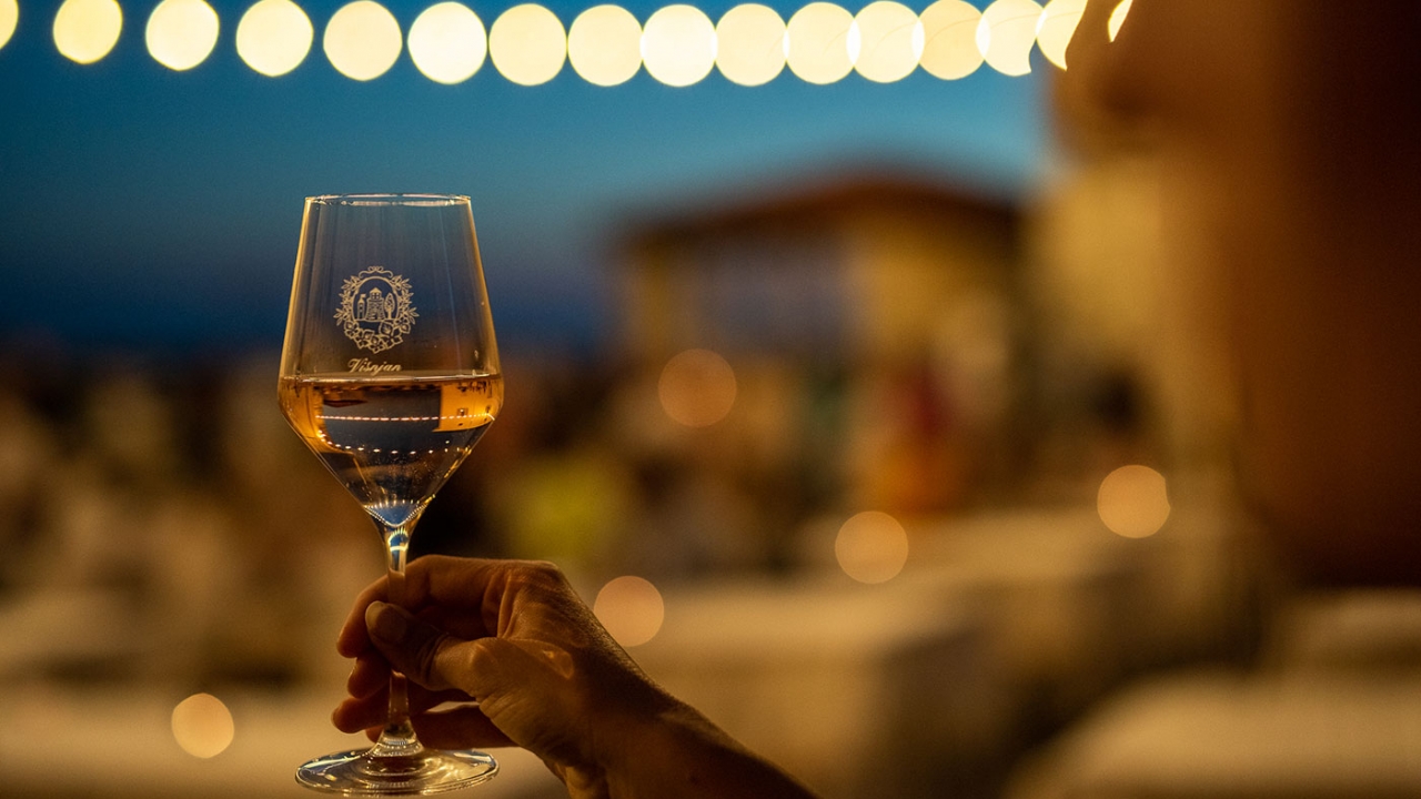 Ljetno osvježenje u čaši - Festival rose vina u Višnjanu