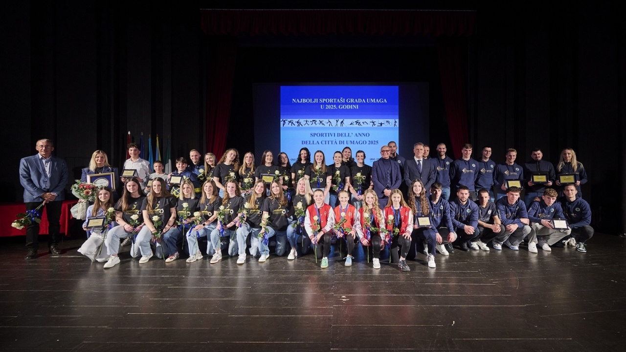 Uručena priznanja najuspješnijim sportašicama i sportašima grada Umaga za 2025. godinu