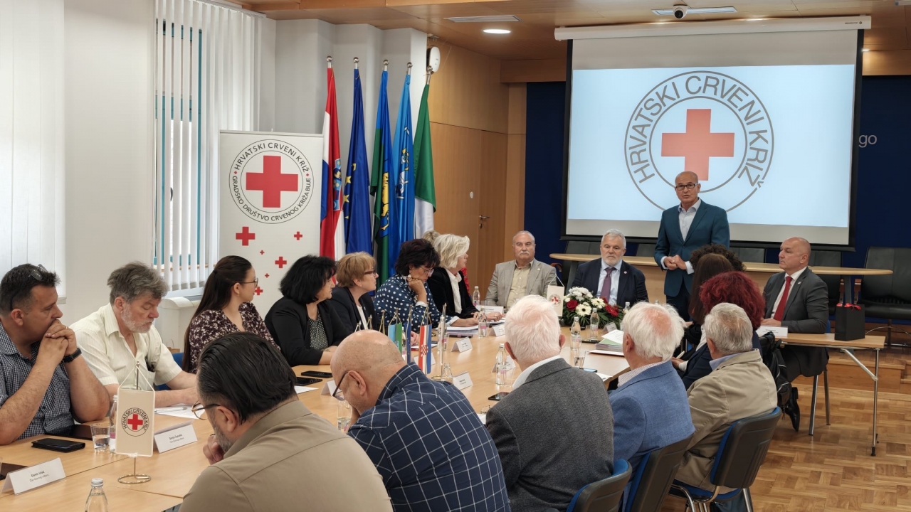 Umag: Održana svečana sjednica Glavnog odbora Hrvatskog Crvenog križa
