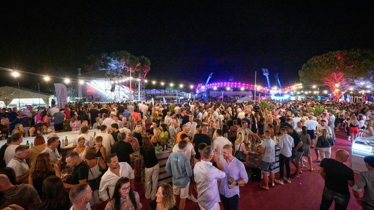 Sve zbog čega volimo ljeto u Istri na jednom mjestu: Što donosi Taste Istria na Plava Laguna Croatia Openu Umag?