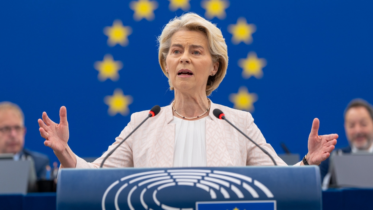 Potvrđena nova Europska komisija na čelu s Ursulom von der Leyen