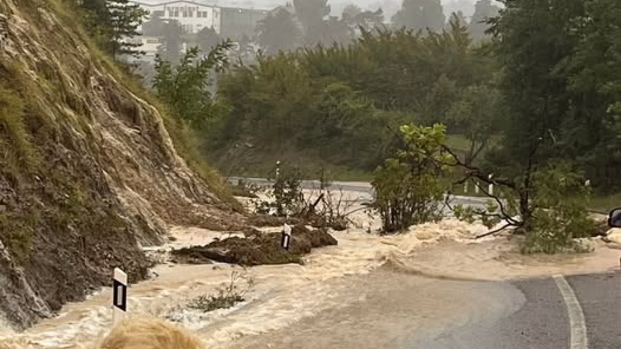 Poplave i odroni ponovno danas pogodili Bujštinu