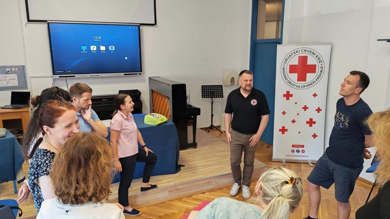 Djelatnici umaške škole obnovili znanje iz prve pomoći