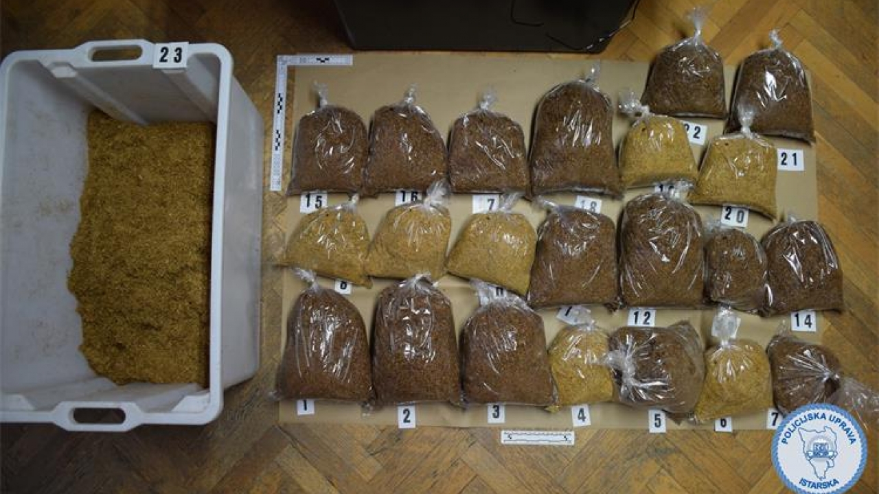 Umaška je policija zaplijenila više od 17 kilograma duhana