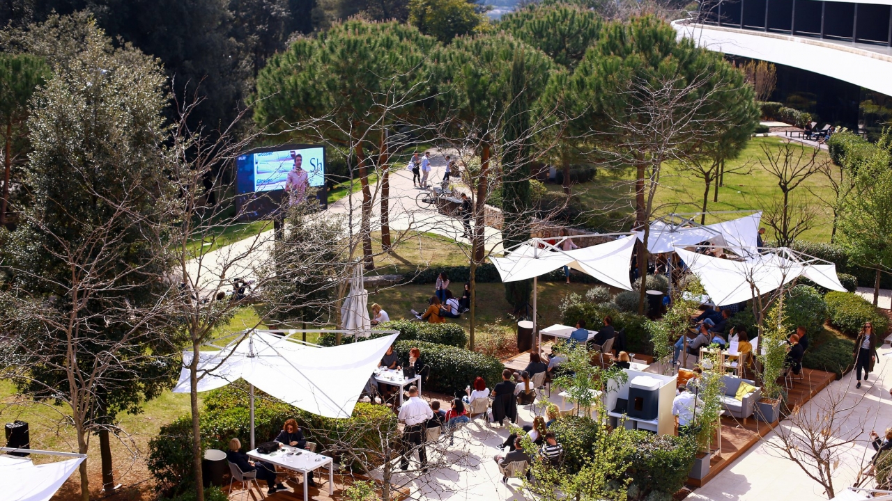 Kako danas izgleda komunikacija kada pravila više nisu ista? Paneli Dana komunikacija donose odgovore iz prakse