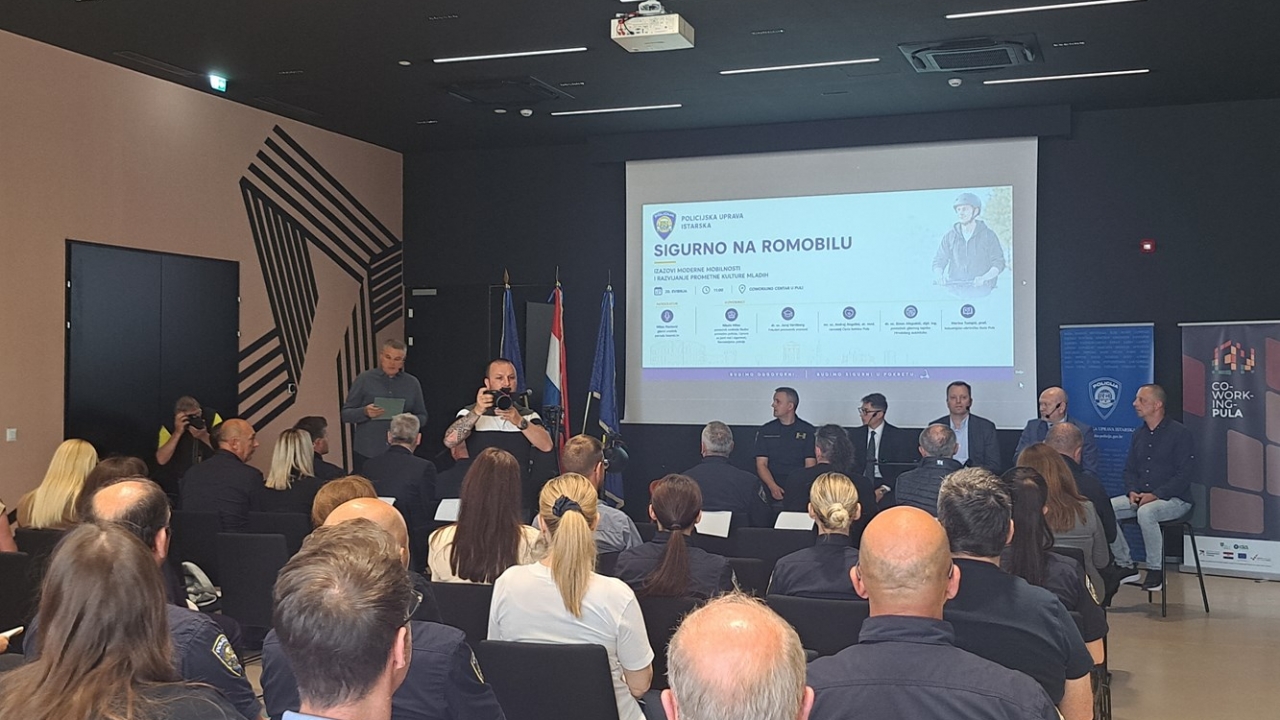 Panel rasprava ''Sigurno na romobilu – izazovi moderne mobilnosti i razvijanje prometne kulture mladih''