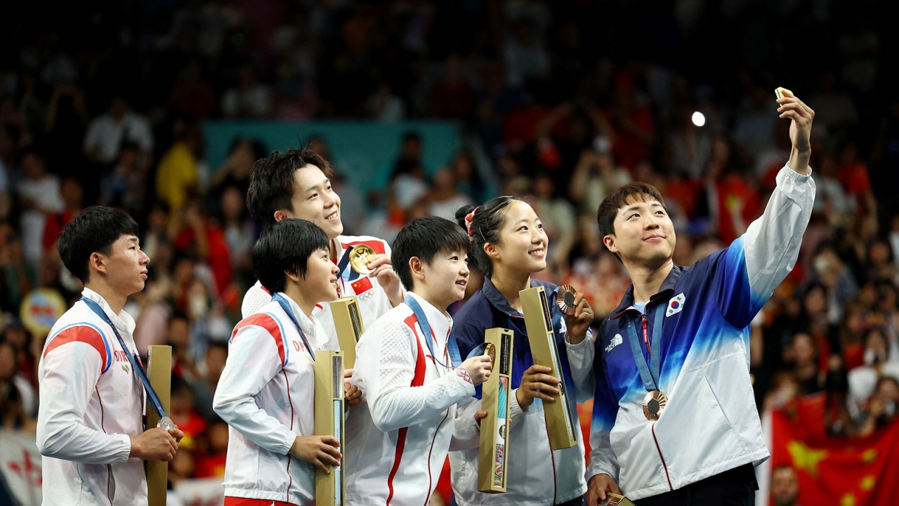 Senzacionalni selfie sportaša iz Sjeverne i Južne Koreje oslikava pravi duh olimpijade