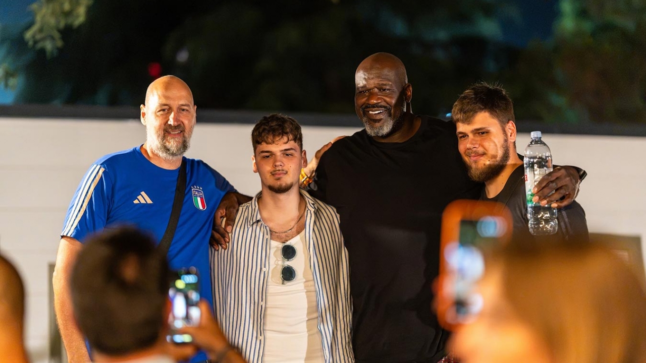 NBA legenda stala je za DJ pult u Umagu: Shaquille O'Neal kao DJ Diesel priredio je glazbeni spektakl