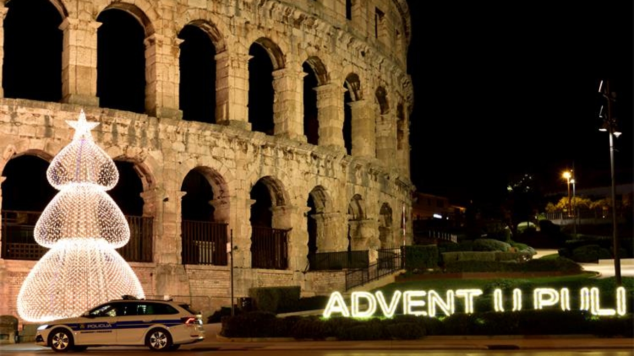 Novogodišnja noć u Istri protekla u sigurnom ozračju