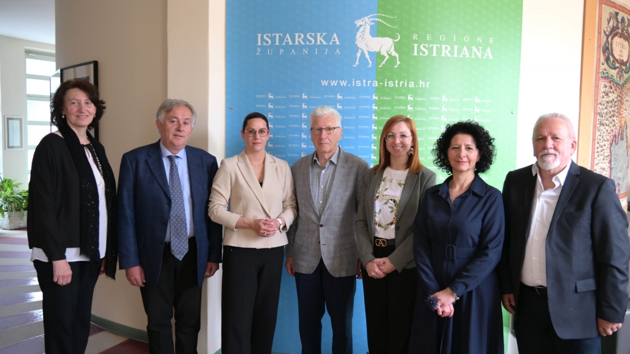 Zajednički sporazum za očuvanje dvojezičnosti u Istri / Accordo congiunto per la tutela del bilinguismo in Istria