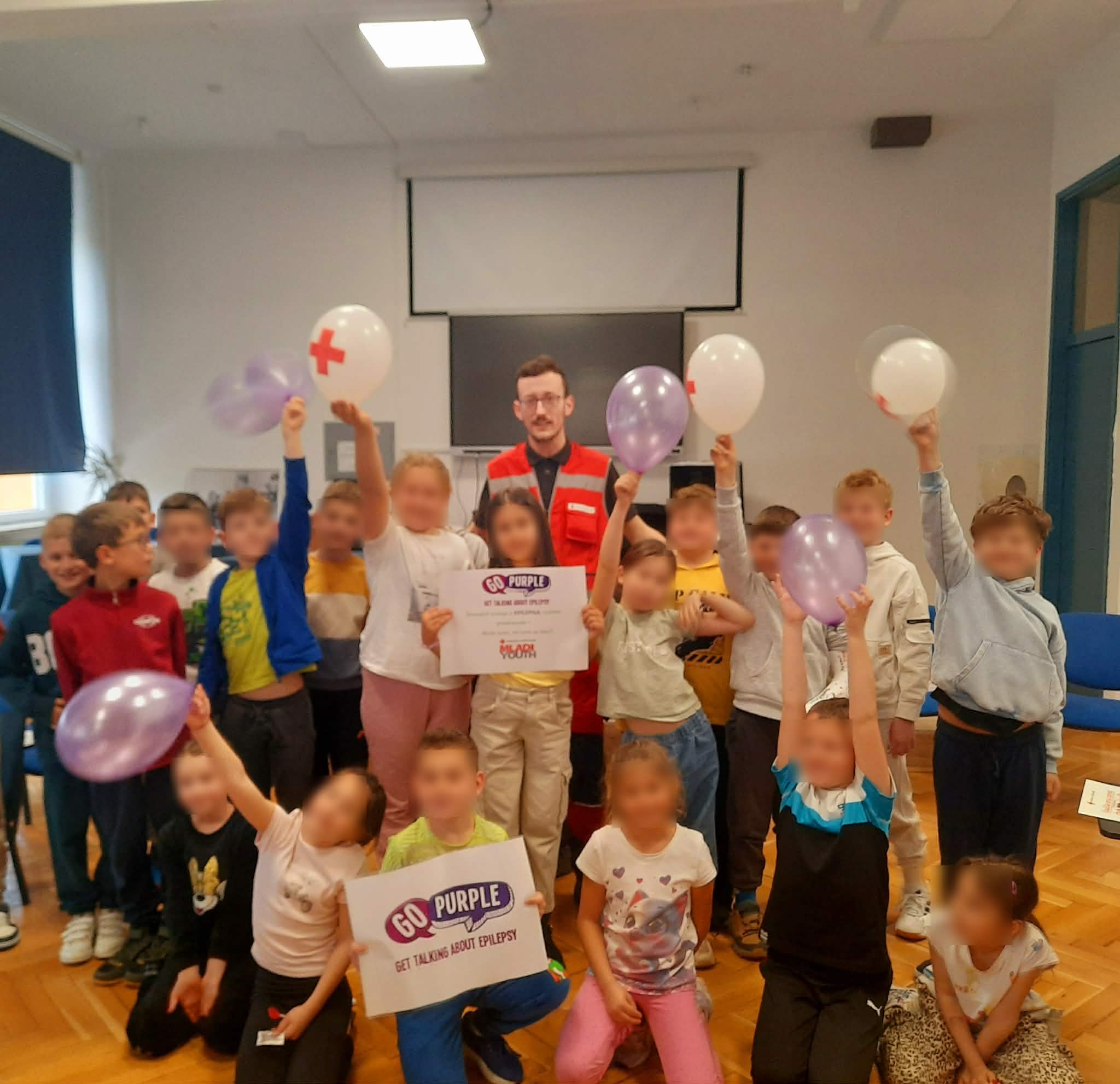 Crveni križ Bujštine obilježio Dan epilepsije edukacijom u umaškoj školi