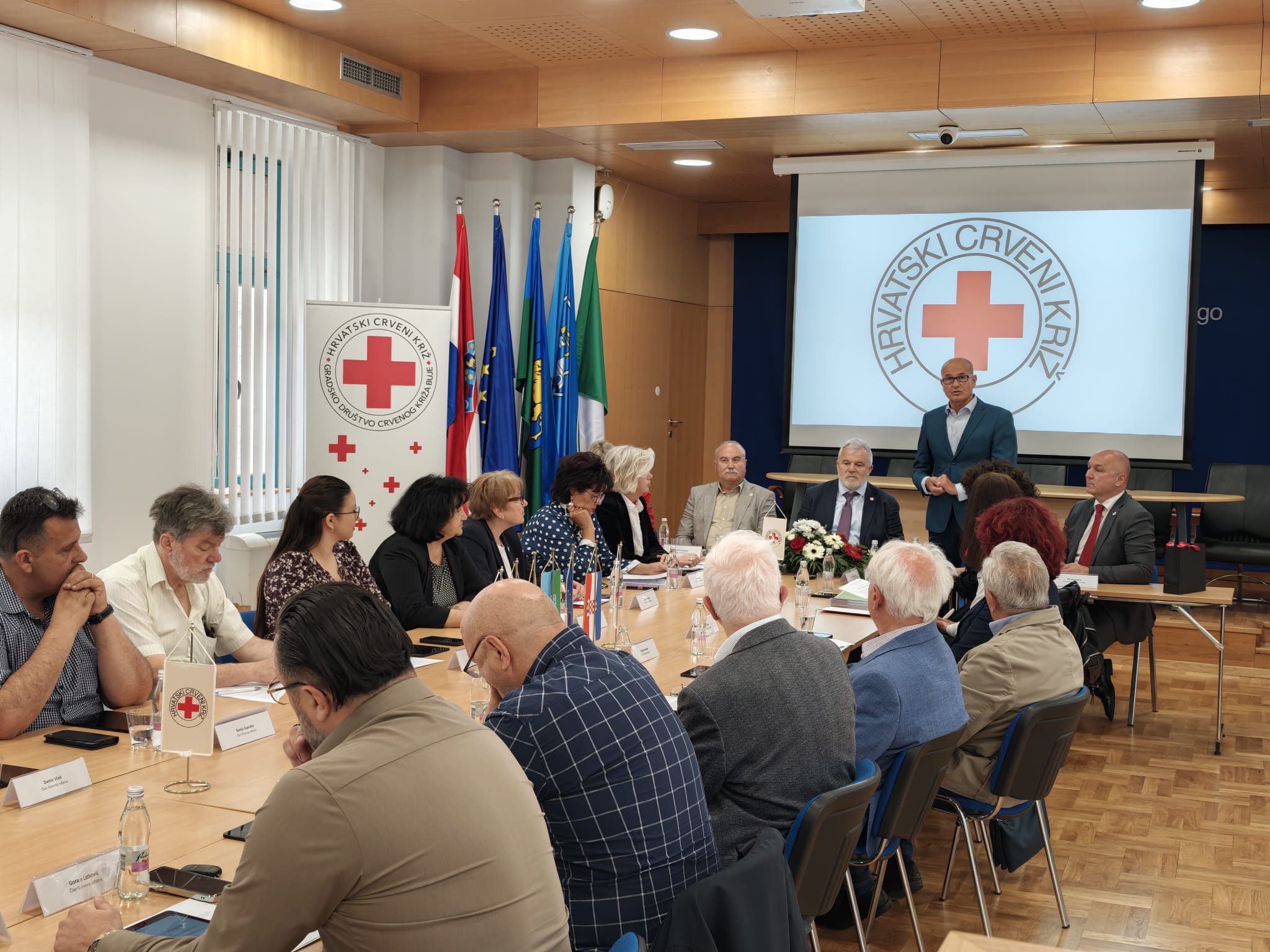 Umag: Održana svečana sjednica Glavnog odbora Hrvatskog Crvenog križa