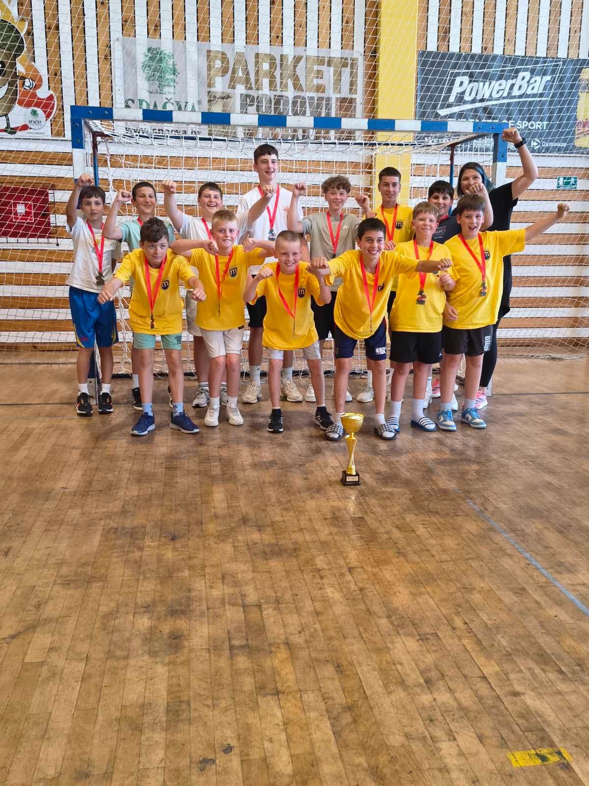 Bronca stiže u Umag: veliki uspjeh mladih rukometaša OŠ Marije i Line