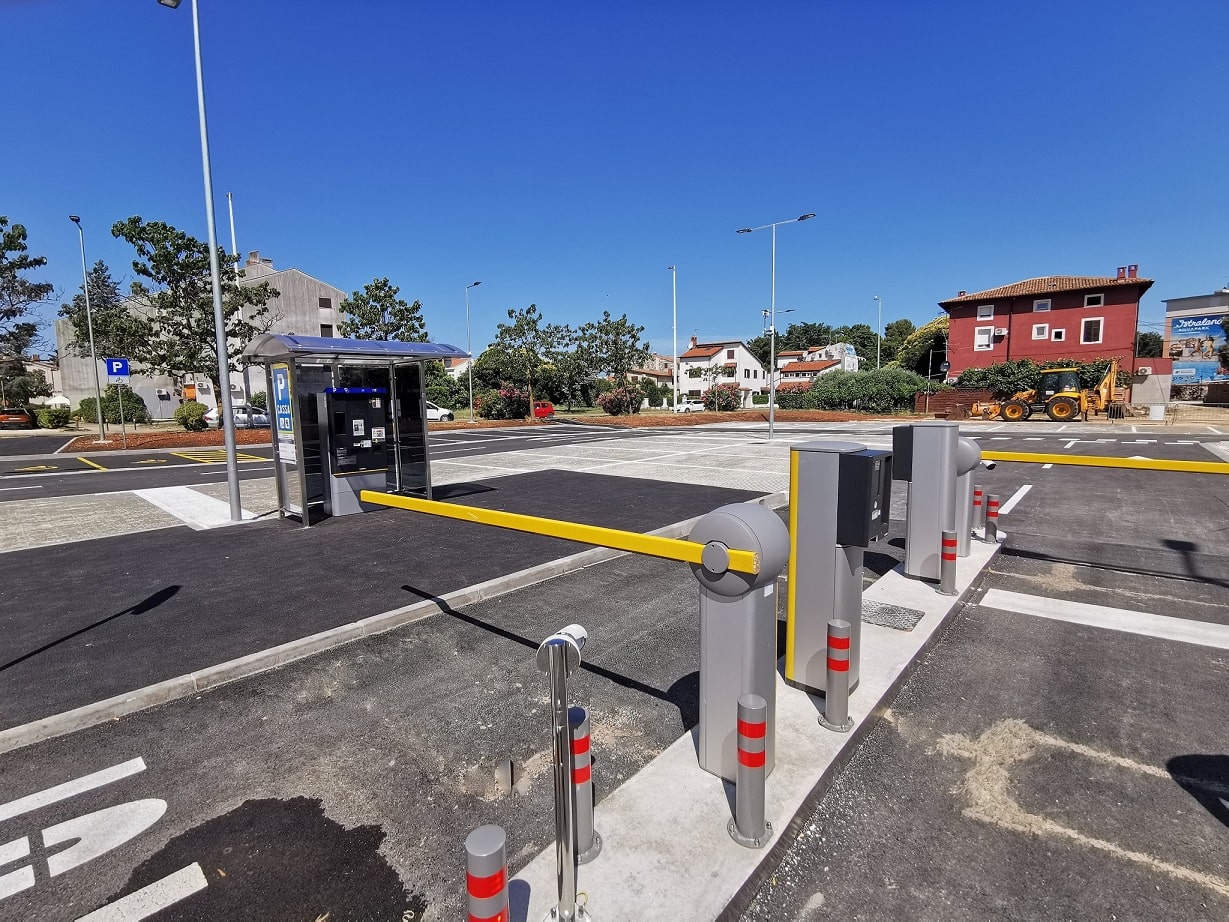 Umag: Otvoren novi parking s 82 mjesta – gradski centar sada još dostupniji 