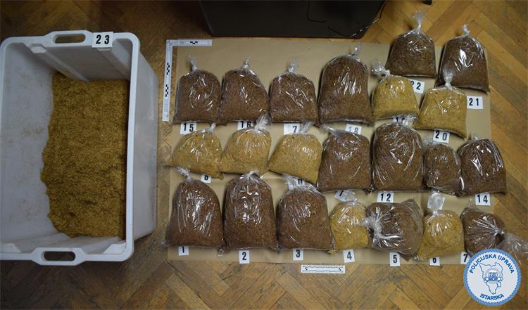 Umaška je policija zaplijenila više od 17 kilograma duhana
