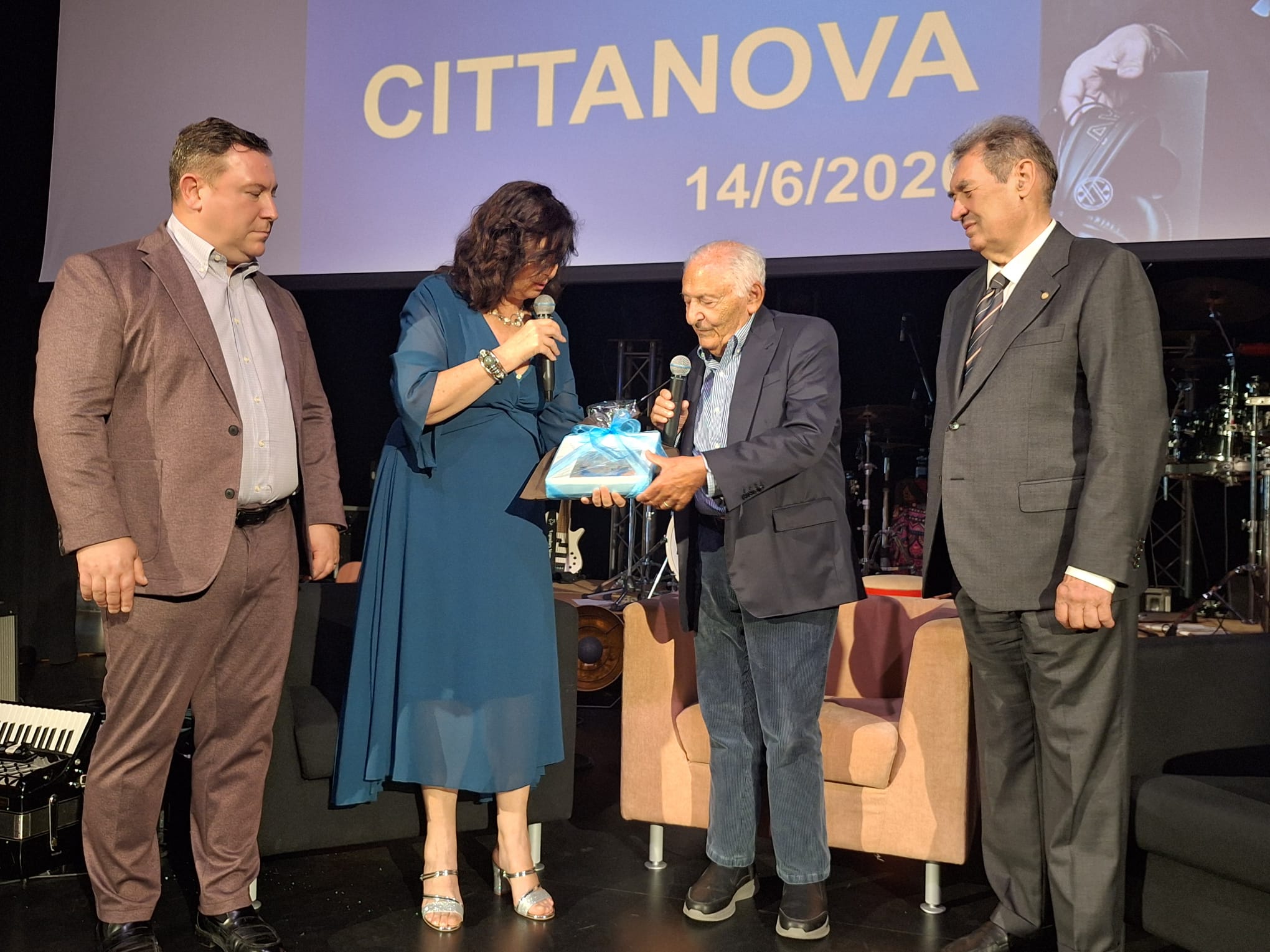 U CMIK-u održano druženje s legendarnim Mogolom i koncert sastava Canto Libero