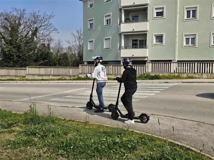 Sutra na našem području prometna akcija u cilju zaštite vozača motocikla, mopeda i električnih romobila