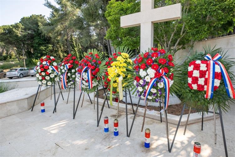 Savjeti građanima povodom blagdana Svih svetih i Dušnog dana