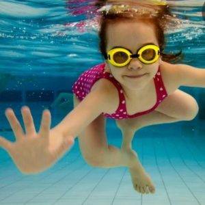 Počinju prijave za školu plivanja za djecu sa TUR-om